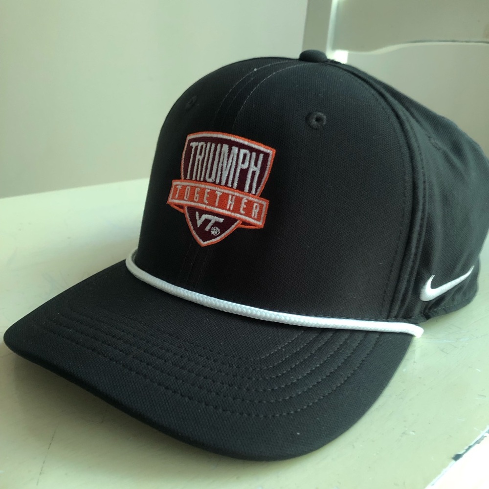 New w Tag: Nike Dri Fit Virginia Tech Performance SnapBack Hat. One Size